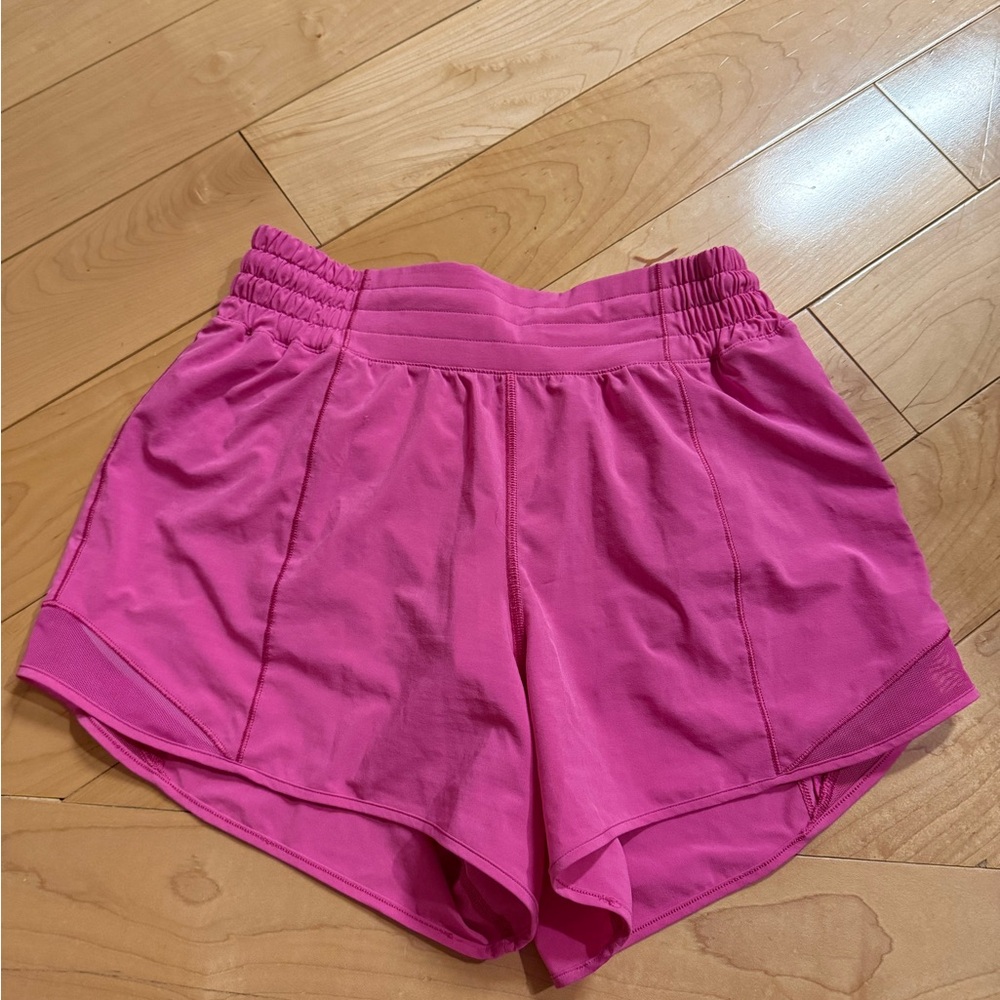 Lululemon 4” Hotty Hot High Rise Shorts